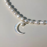 Moon & Mother-of-Pearl Necklace with Freshwater Pearl in S925 Silver